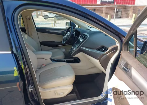 2017 Lincoln Mkc Premiere z USA, uszkodzony, nr VIN 5LMCJ1C93HUL56711